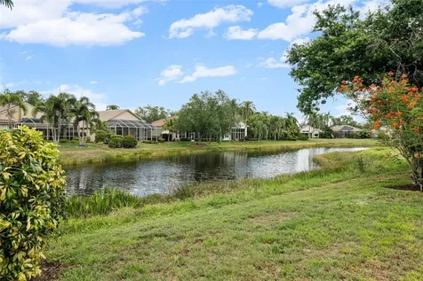 7318 Eaton Court University Park FL 34201