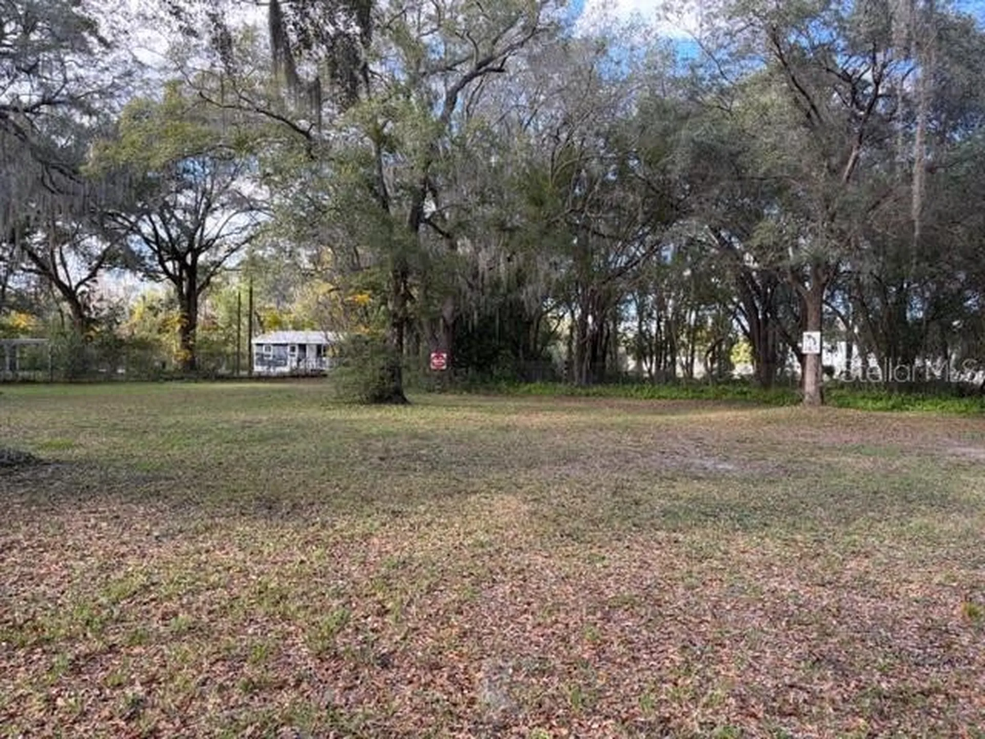 6419 SE 215th Street Hawthorne FL 32640