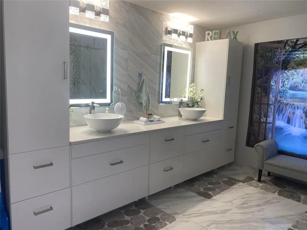 13007 Oakmont Wood Court Riverview FL 33579