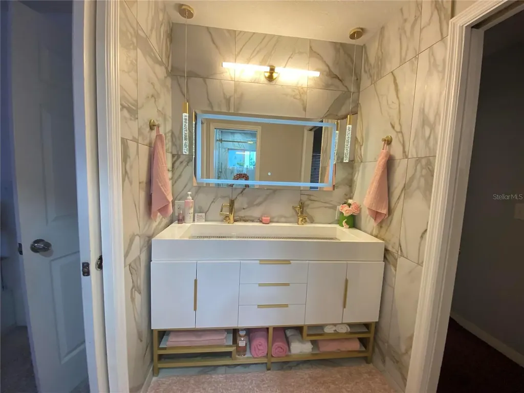 13007 Oakmont Wood Court Riverview FL 33579