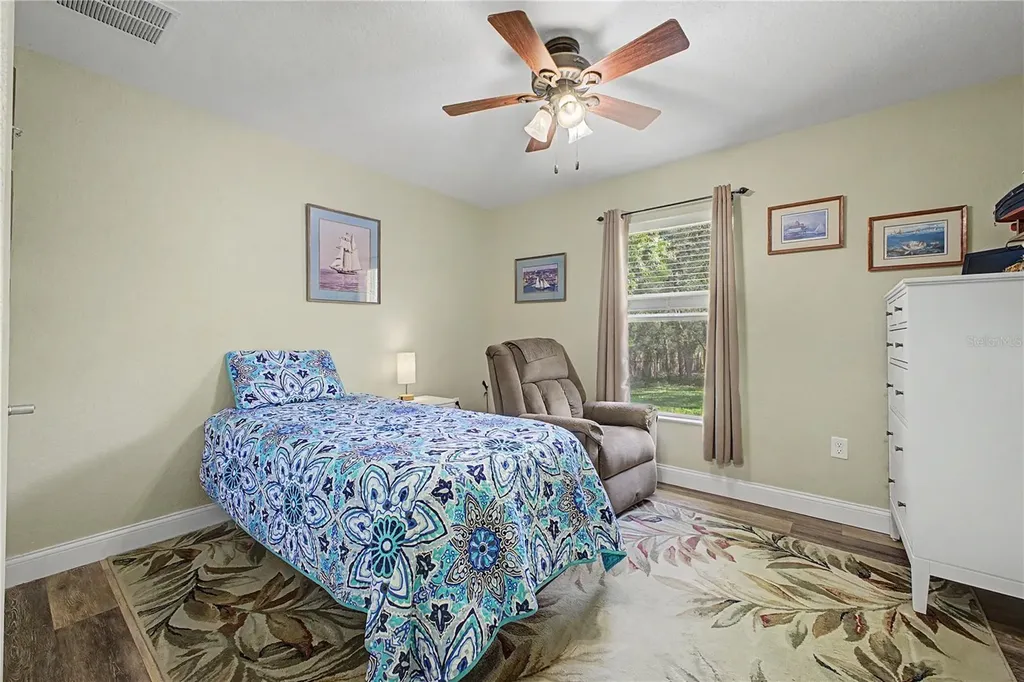 11213 Flock Avenue Weeki Wachee FL 34613
