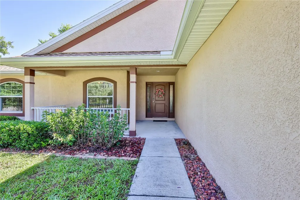 11213 Flock Avenue Weeki Wachee FL 34613