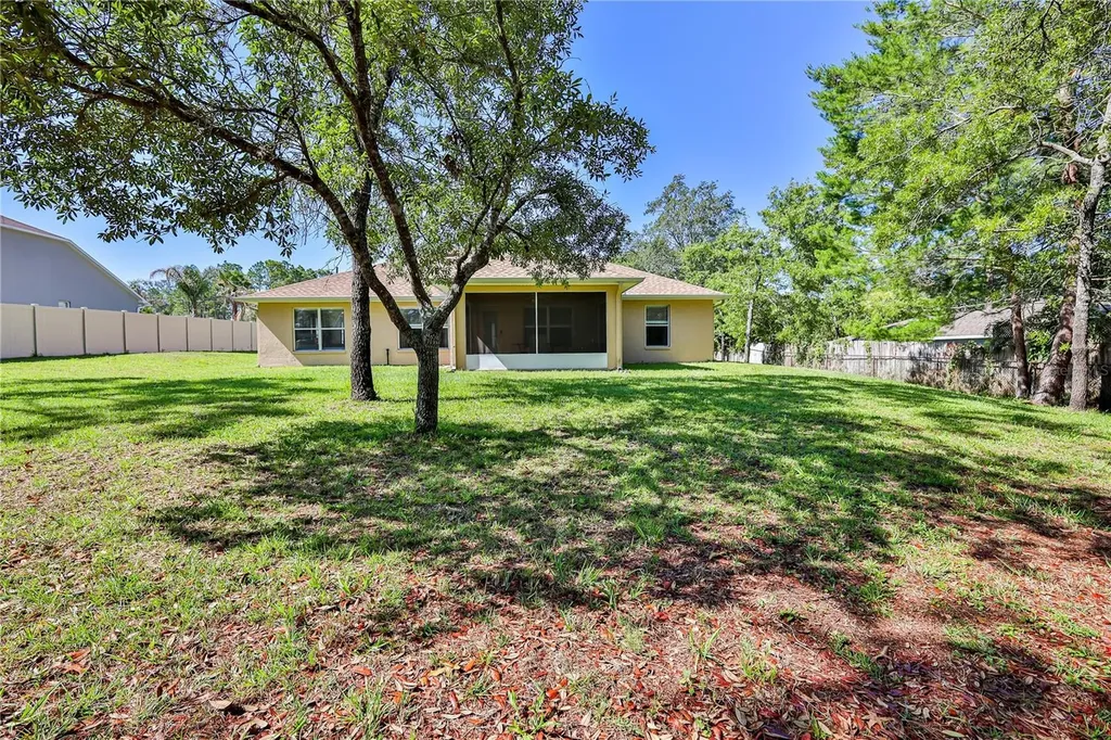 11213 Flock Avenue Weeki Wachee FL 34613