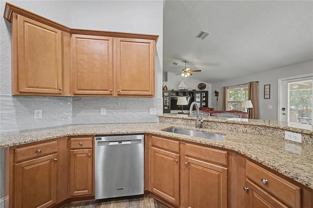 11213 Flock Avenue Weeki Wachee FL 34613
