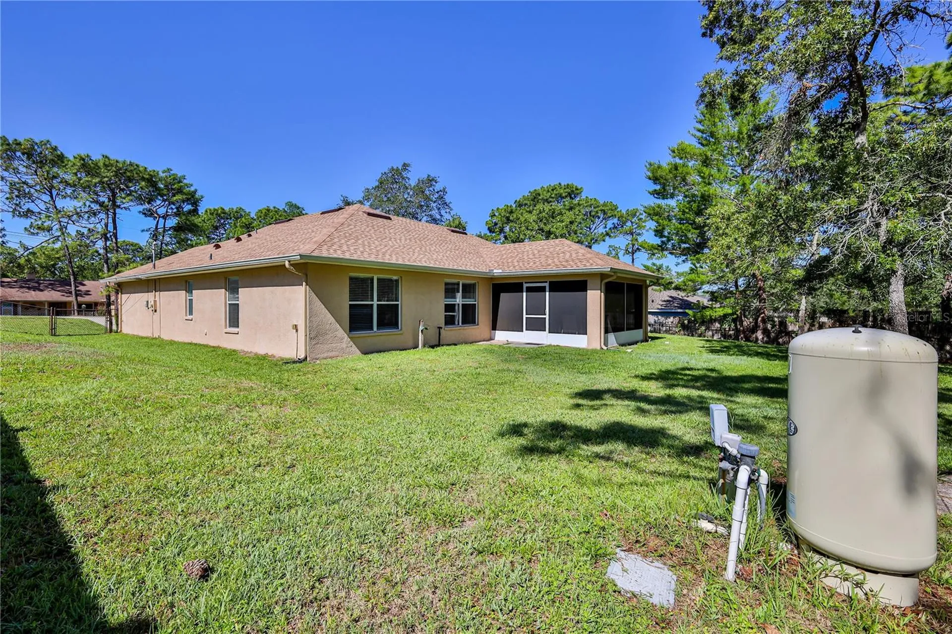11213 Flock Avenue Weeki Wachee FL 34613
