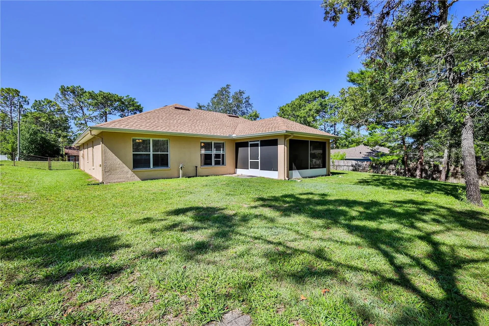11213 Flock Avenue Weeki Wachee FL 34613