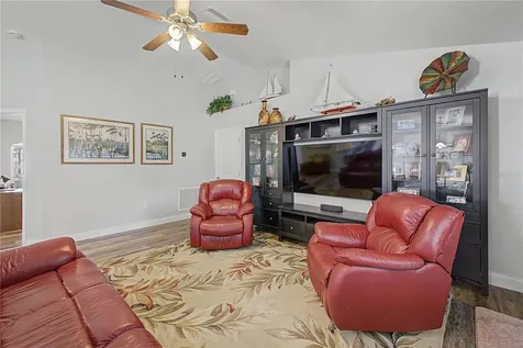 11213 Flock Avenue Weeki Wachee FL 34613