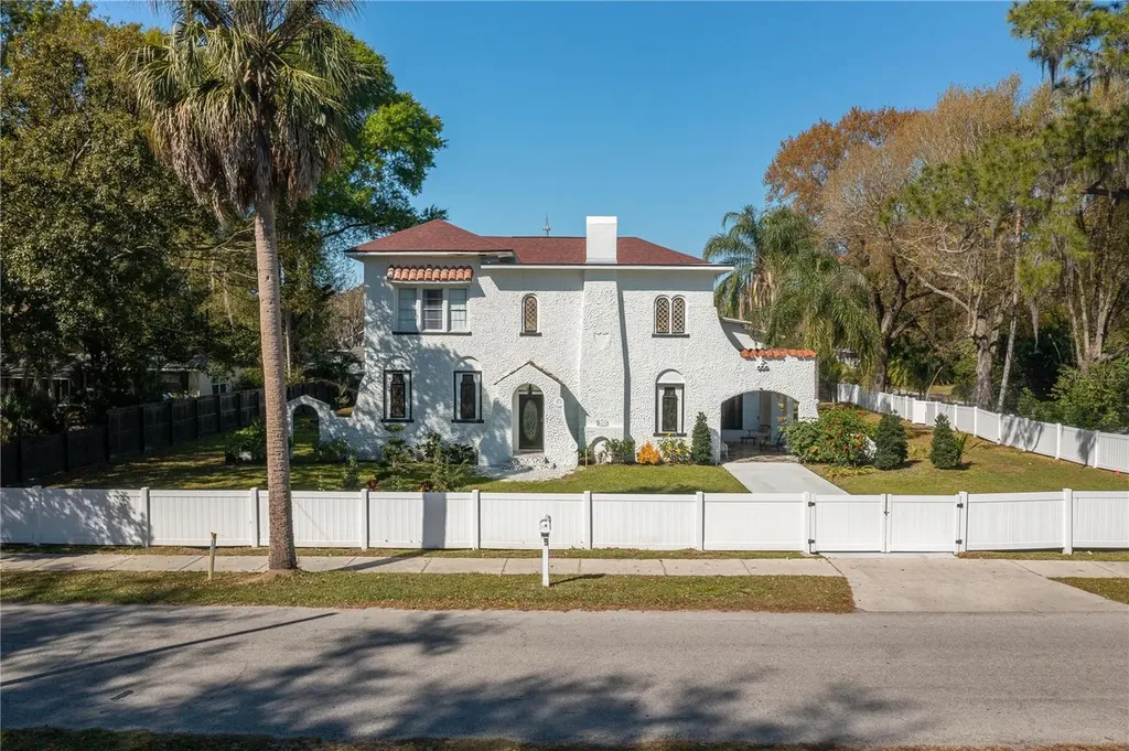 409 21st Street SW Winter Haven FL 33880