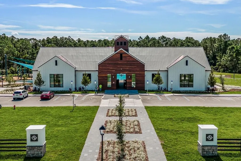 2927 Hammock Bend St Cloud FL 34773