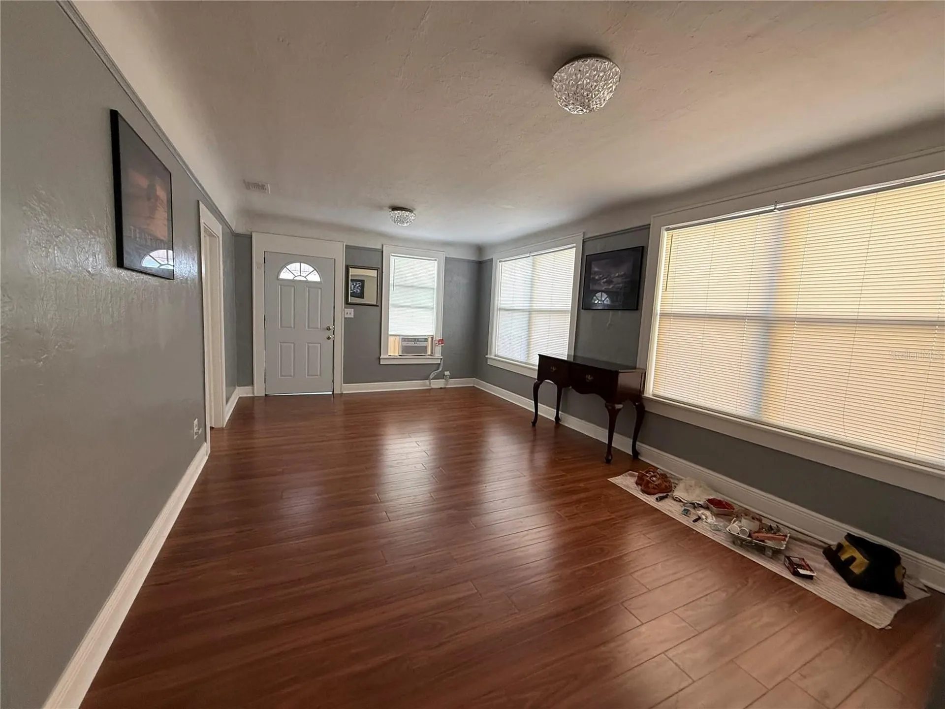 2905 W Chestnut Street Tampa FL 33607