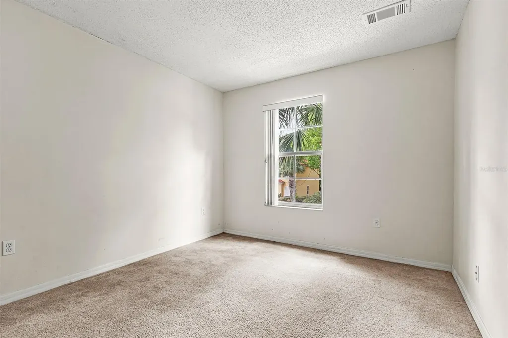 8474 Crystal Cove Loop Kissimmee FL 34747