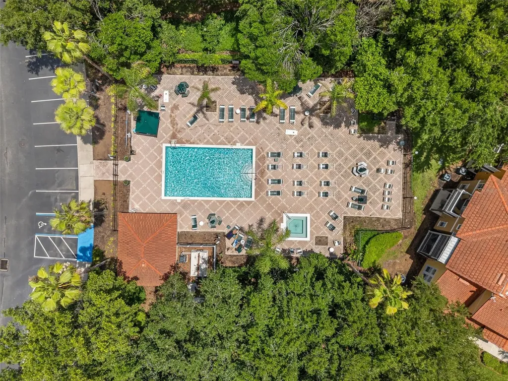 8474 Crystal Cove Loop Kissimmee FL 34747