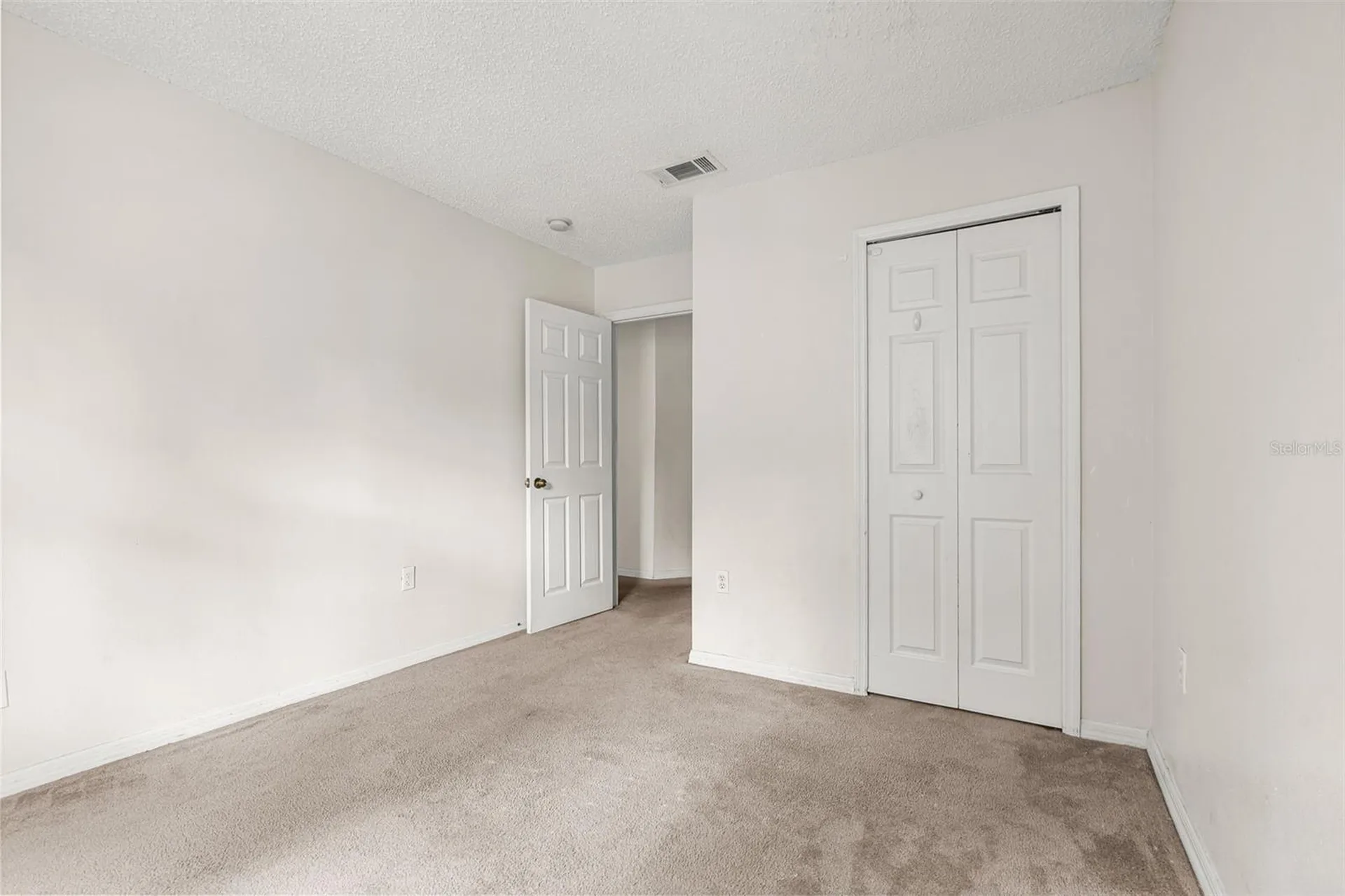 8474 Crystal Cove Loop Kissimmee FL 34747