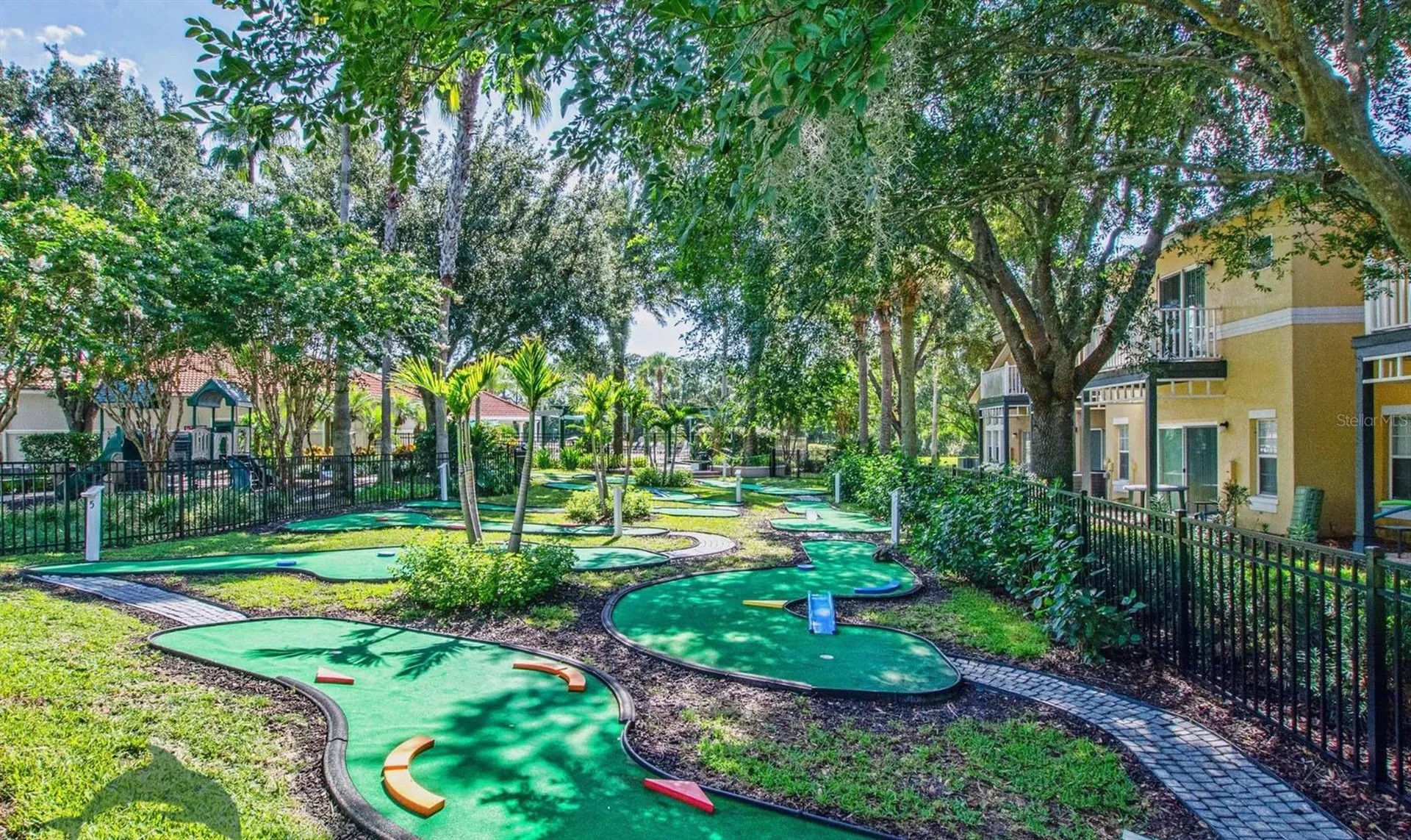 8474 Crystal Cove Loop Kissimmee FL 34747