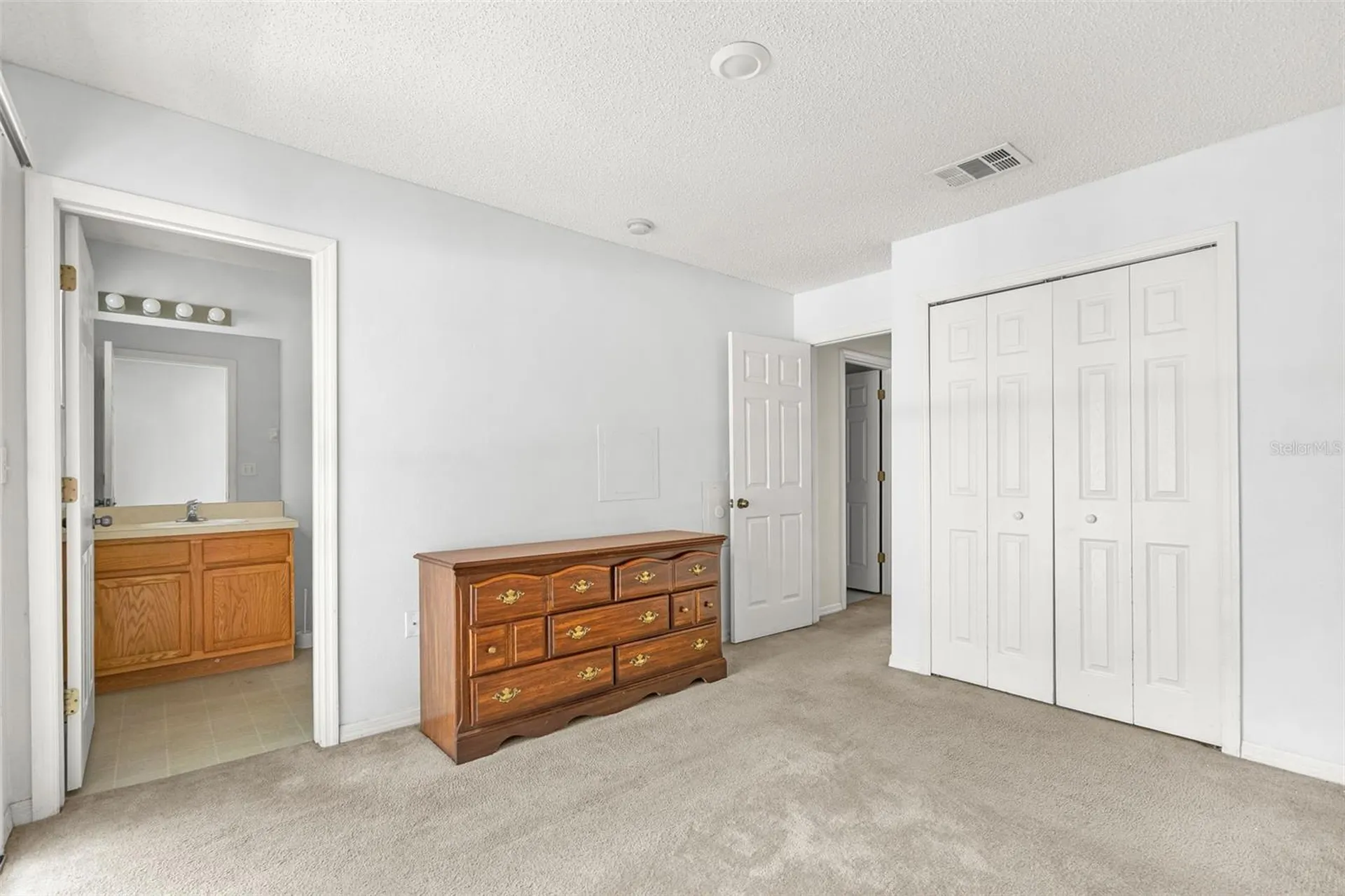 8474 Crystal Cove Loop Kissimmee FL 34747