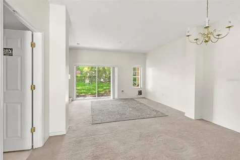 8474 Crystal Cove Loop Kissimmee FL 34747