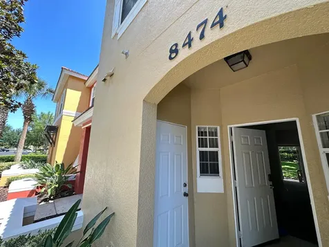 8474 Crystal Cove Loop Kissimmee FL 34747