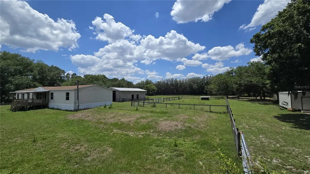 2982 N 6th Street Orlando FL 32820