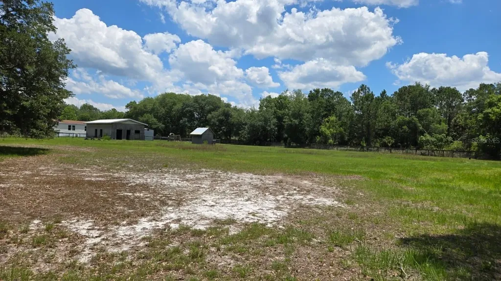 2982 N 6th Street Orlando FL 32820