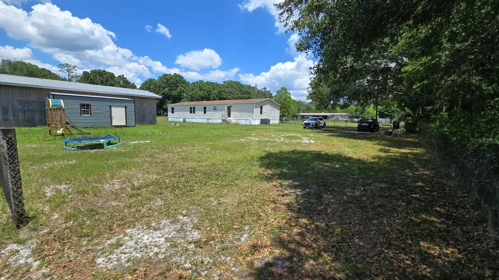 2982 N 6th Street Orlando FL 32820