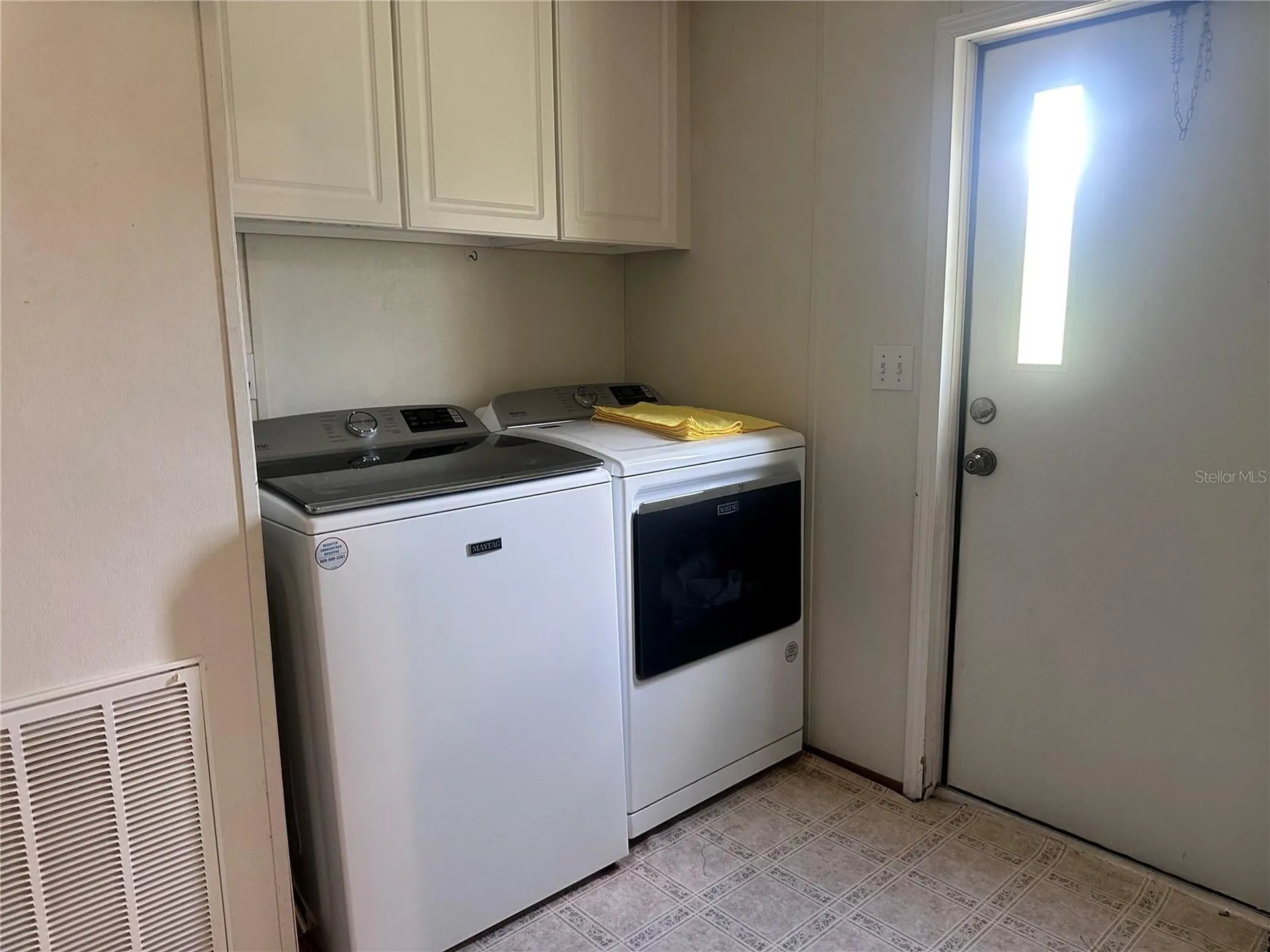2982 N 6th Street Orlando FL 32820