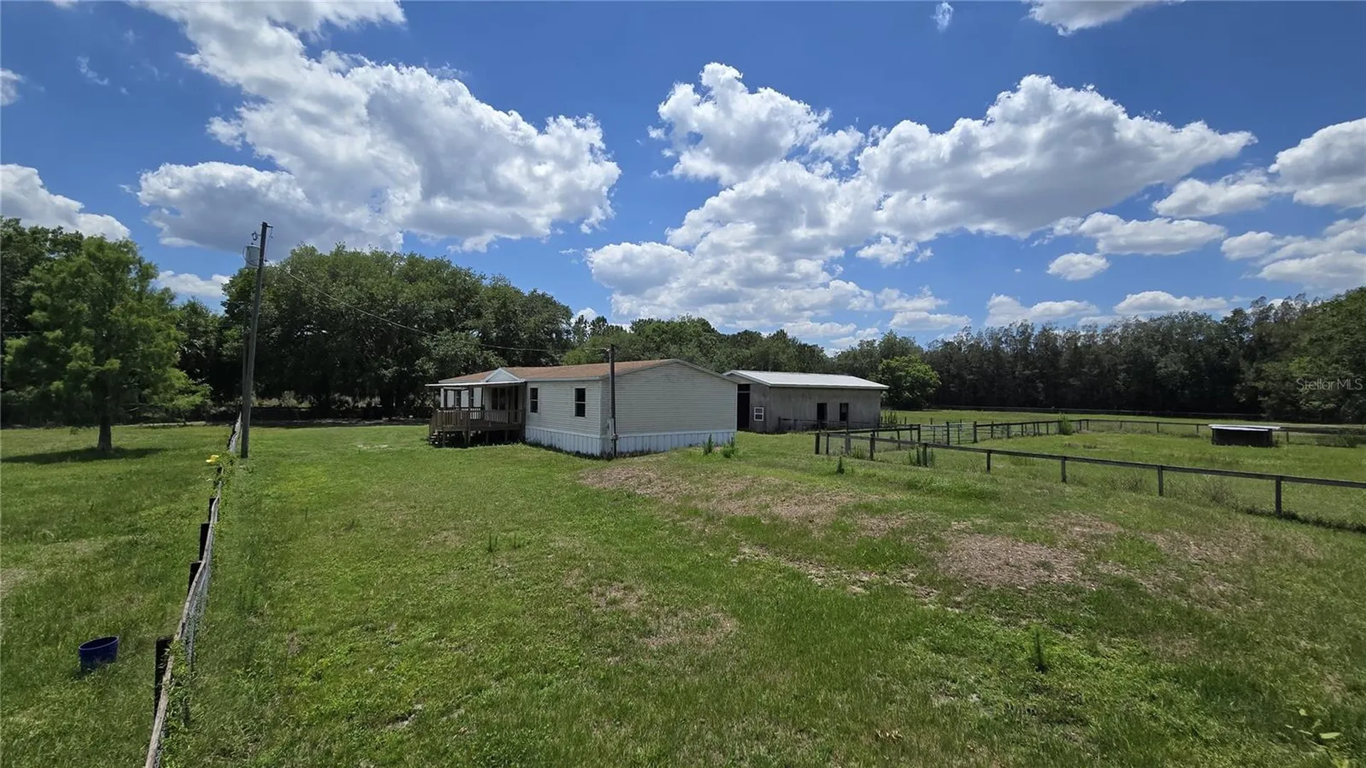 2982 N 6th Street Orlando FL 32820