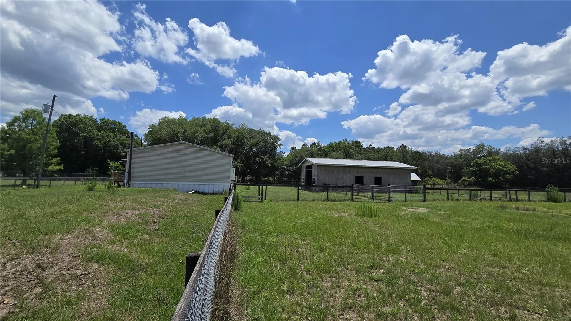 2982 N 6th Street Orlando FL 32820