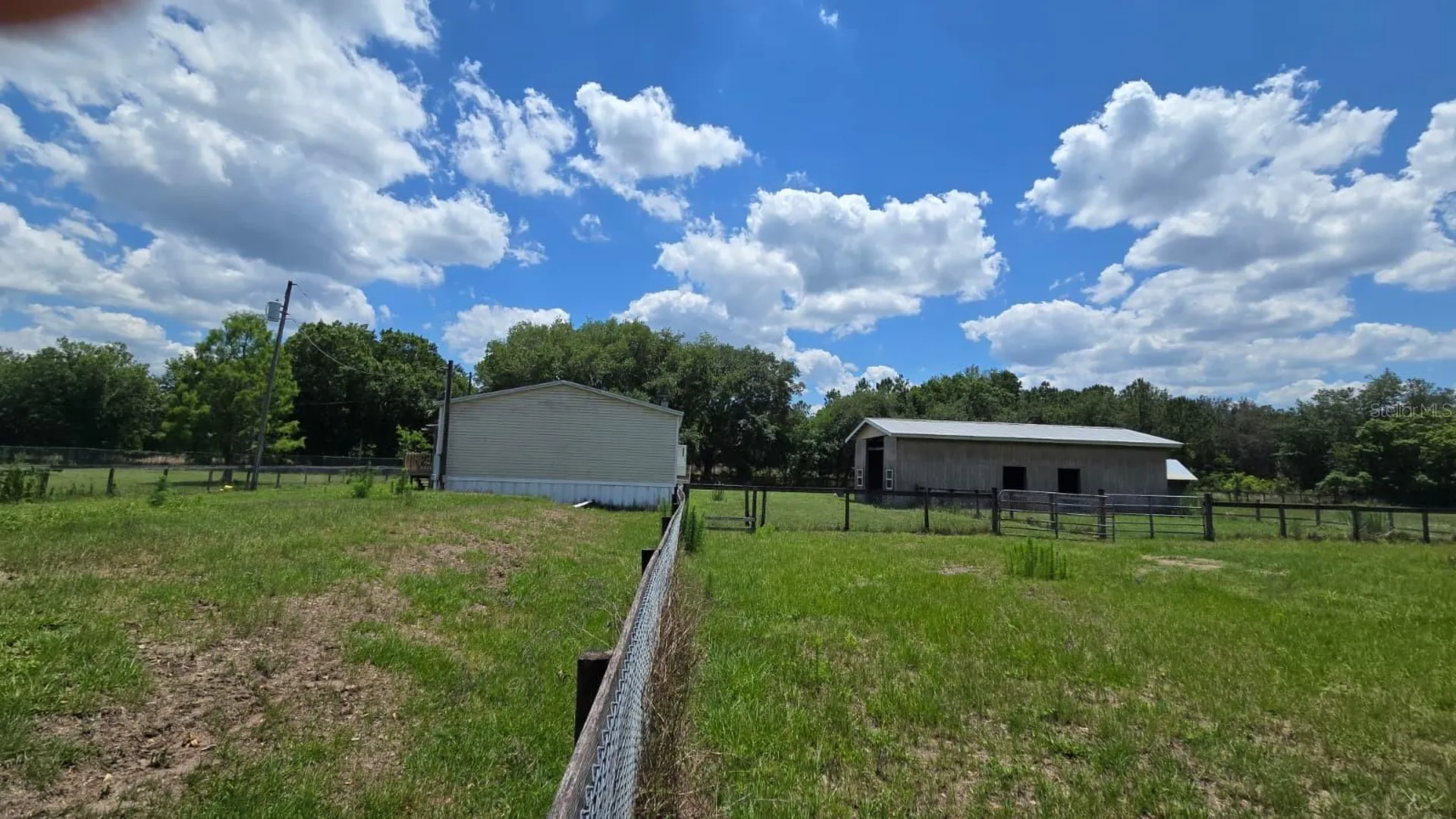2982 N 6th Street Orlando FL 32820