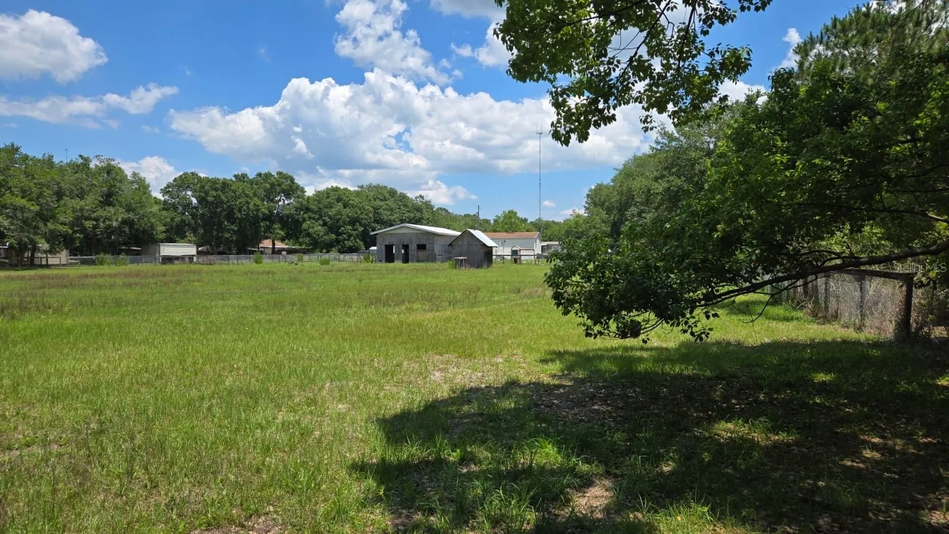 2982 N 6th Street Orlando FL 32820