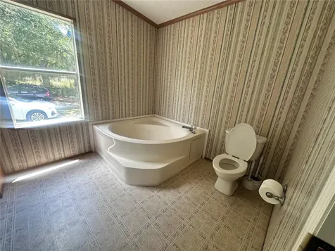 2982 N 6th Street Orlando FL 32820
