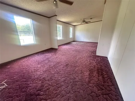 2982 N 6th Street Orlando FL 32820