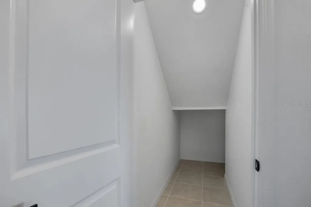 1033 Calico Pointe Circle Groveland FL 34736