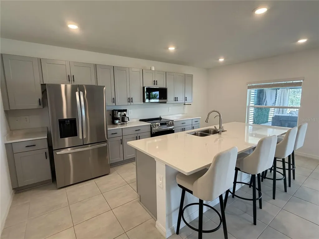 1033 Calico Pointe Circle Groveland FL 34736