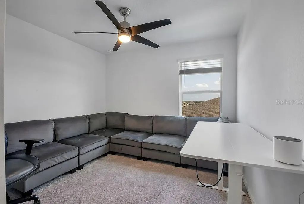 1033 Calico Pointe Circle Groveland FL 34736