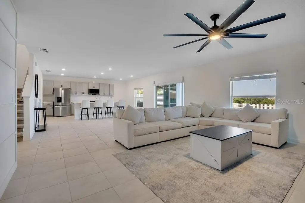 1033 Calico Pointe Circle Groveland FL 34736