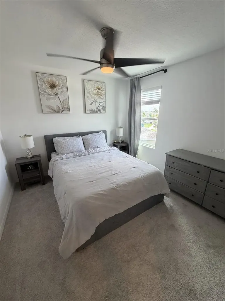 1033 Calico Pointe Circle Groveland FL 34736