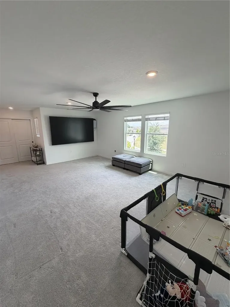 1033 Calico Pointe Circle Groveland FL 34736