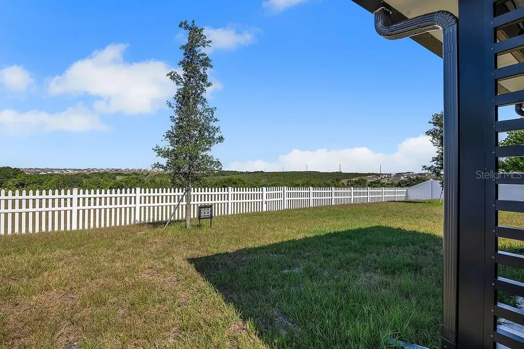 1033 Calico Pointe Circle Groveland FL 34736