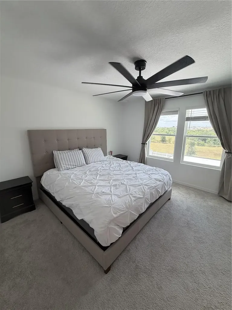 1033 Calico Pointe Circle Groveland FL 34736