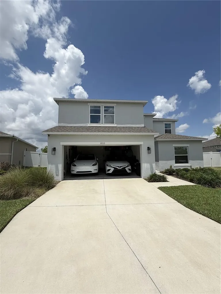1033 Calico Pointe Circle Groveland FL 34736