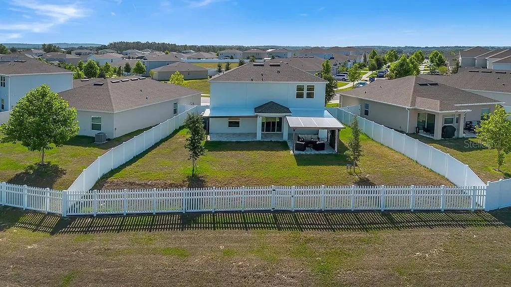 1033 Calico Pointe Circle Groveland FL 34736