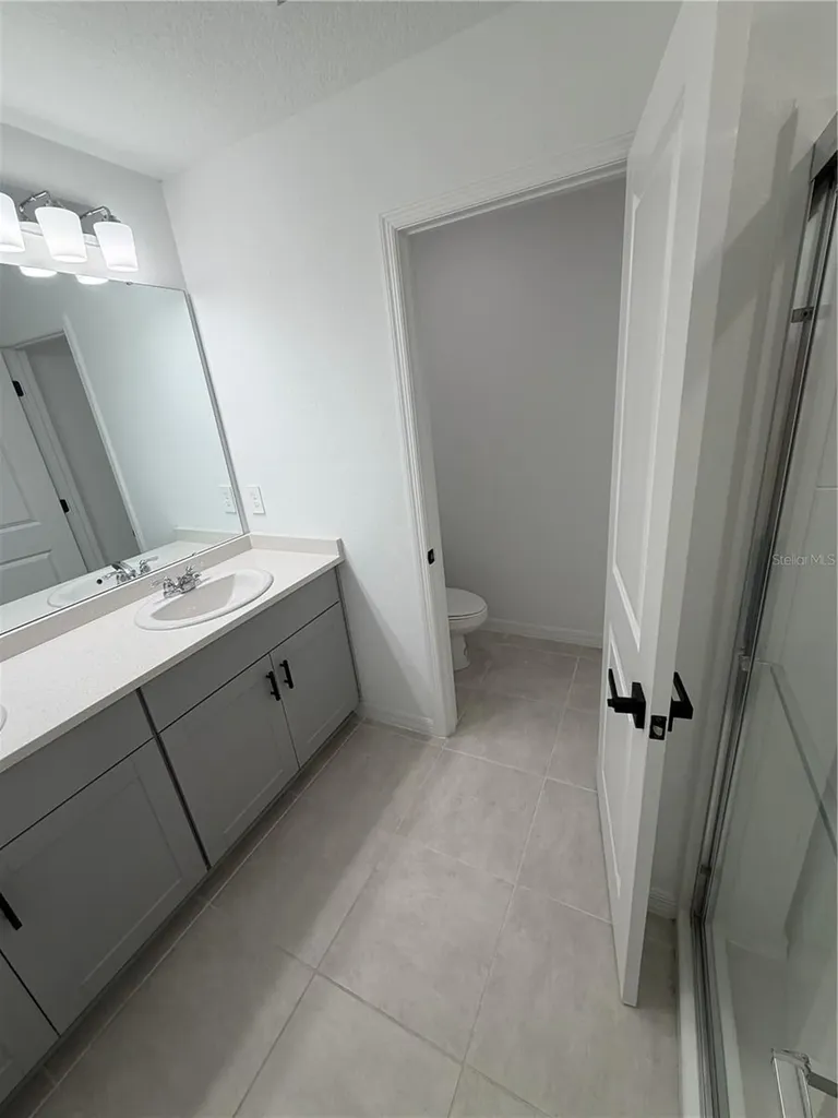 1033 Calico Pointe Circle Groveland FL 34736