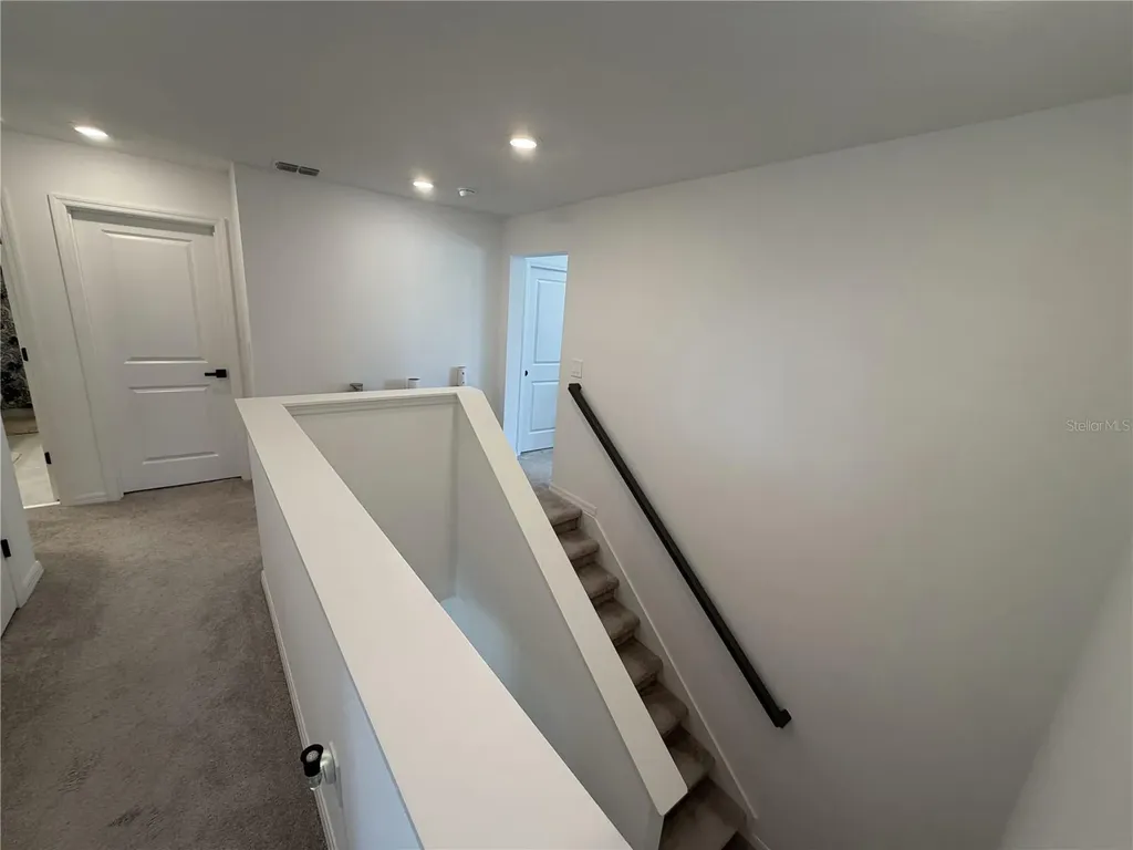1033 Calico Pointe Circle Groveland FL 34736