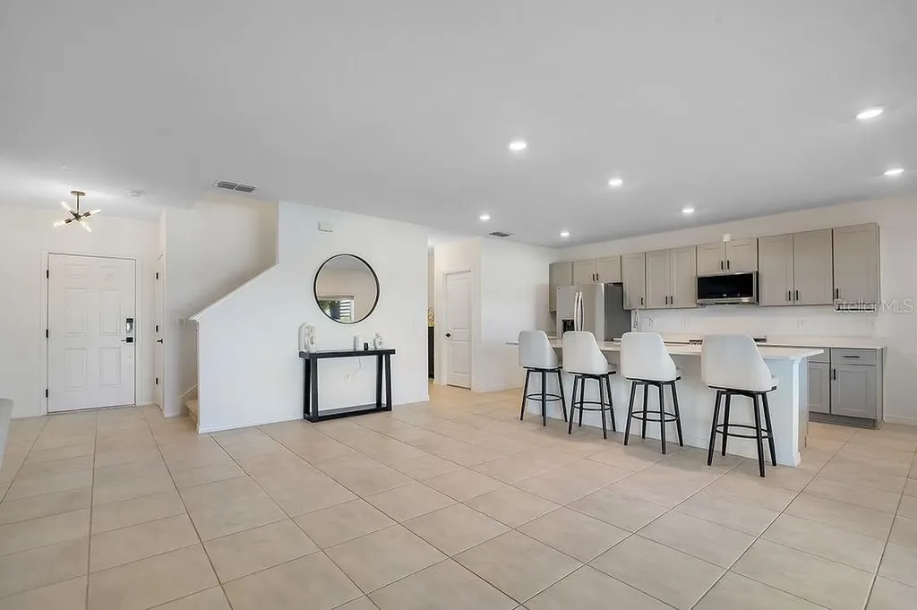 1033 Calico Pointe Circle Groveland FL 34736