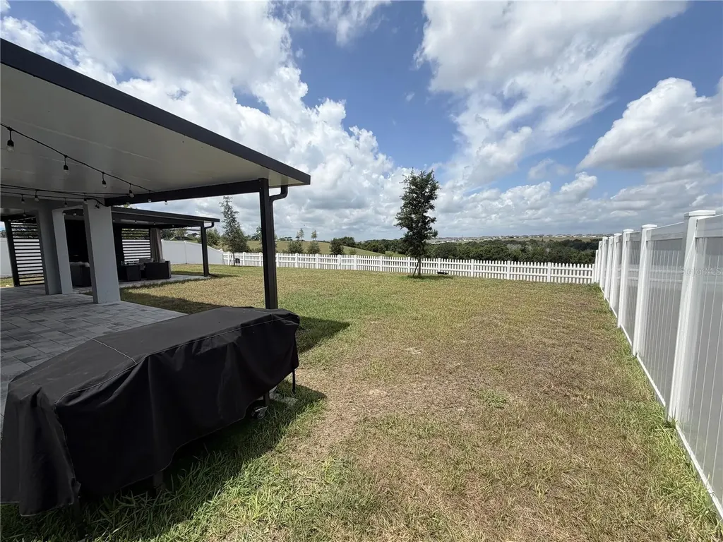 1033 Calico Pointe Circle Groveland FL 34736