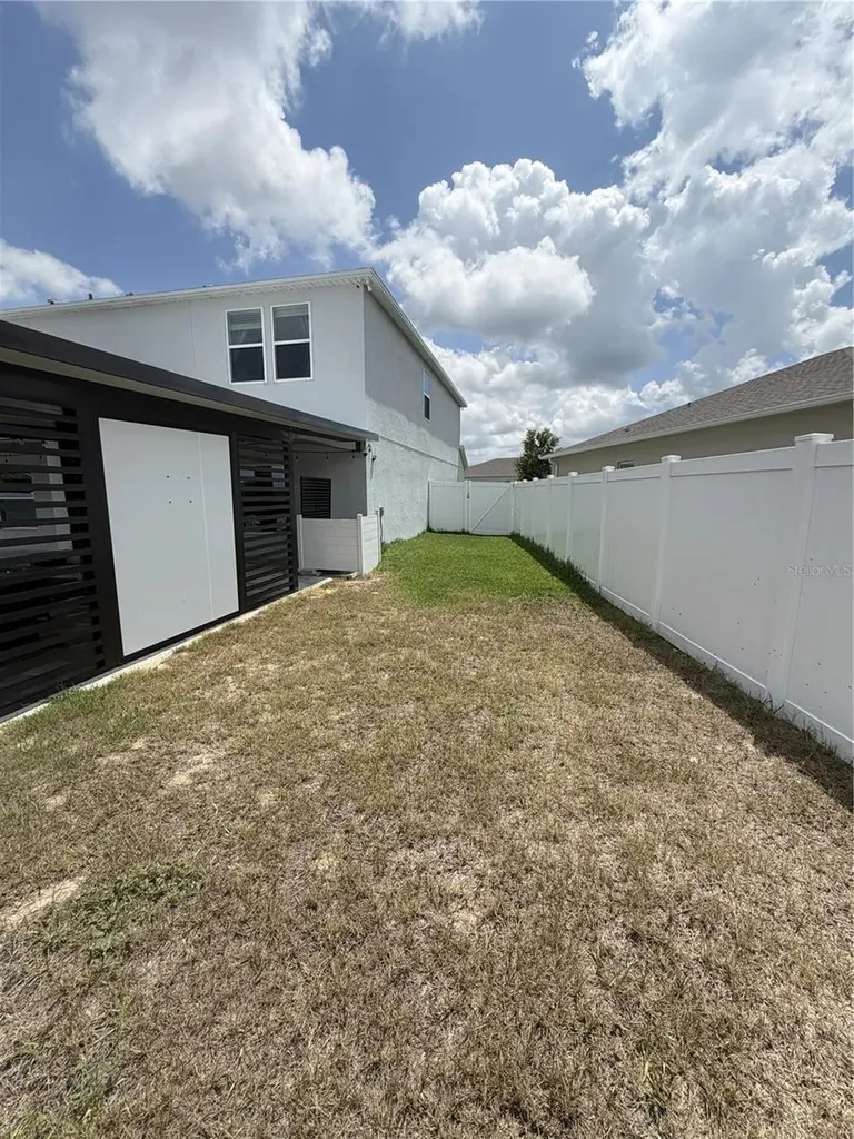 1033 Calico Pointe Circle Groveland FL 34736