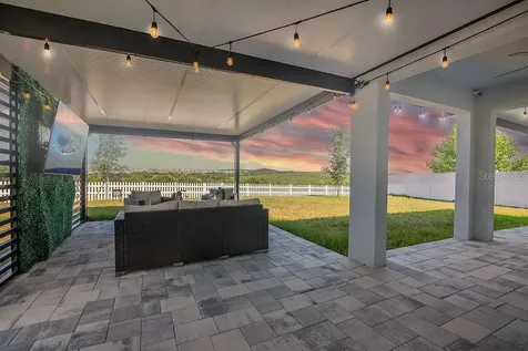 1033 Calico Pointe Circle Groveland FL 34736