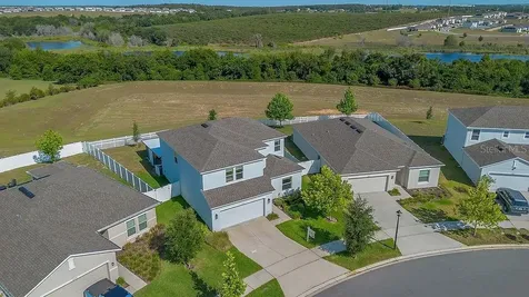 1033 Calico Pointe Circle Groveland FL 34736
