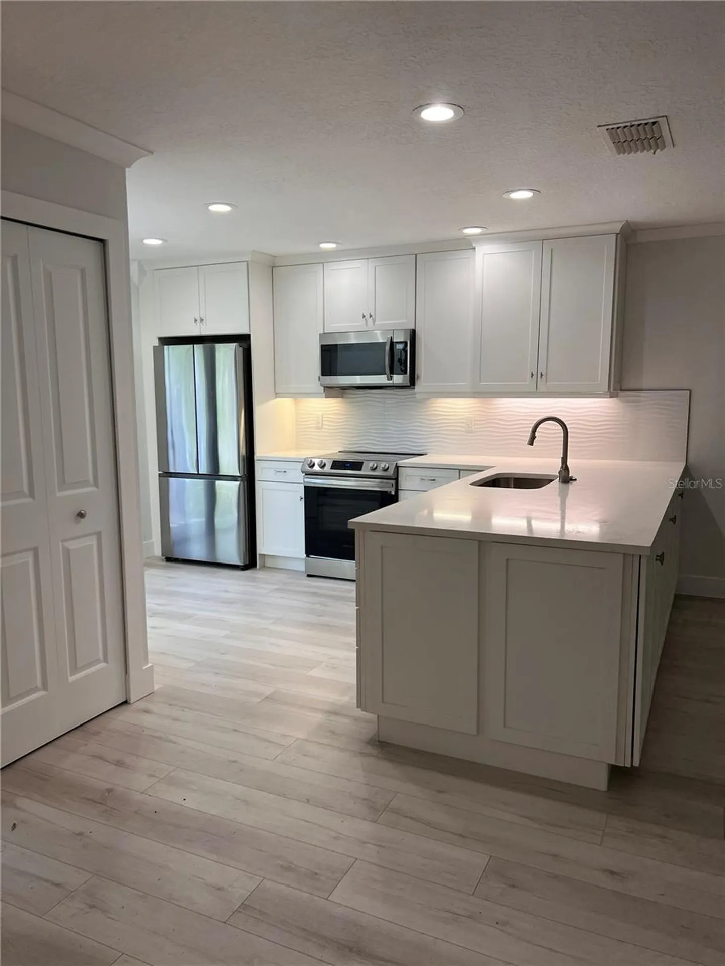 4044 Corkwood Court Palm Harbor FL 34684