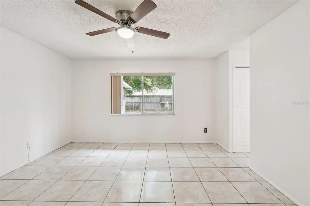 4711 White Willow Lane Orlando FL 32808